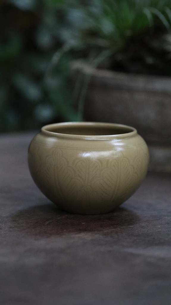 ANG TRÀ LONG TUYỀN ĐỐT CỦI