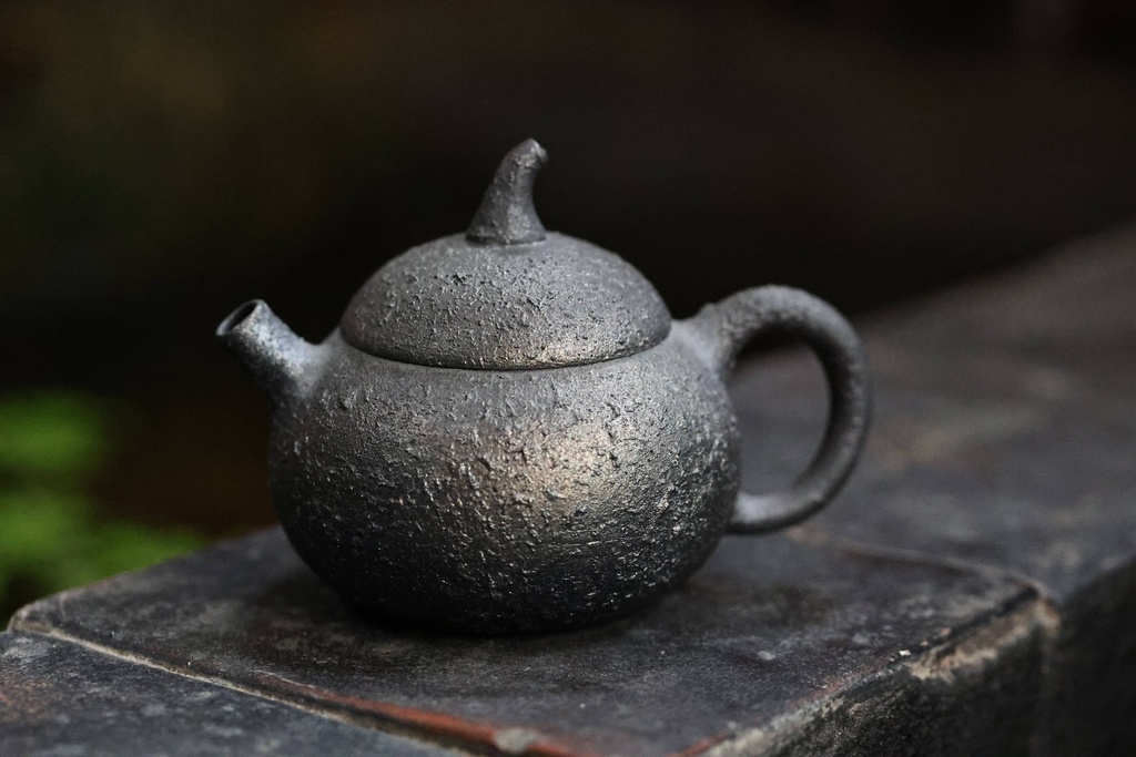ẤM NUNG CỦI CÀ ĐOẠN